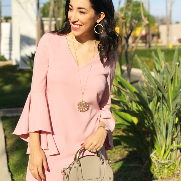 Red, Pink, & Chic Valentine’s Day Outfits