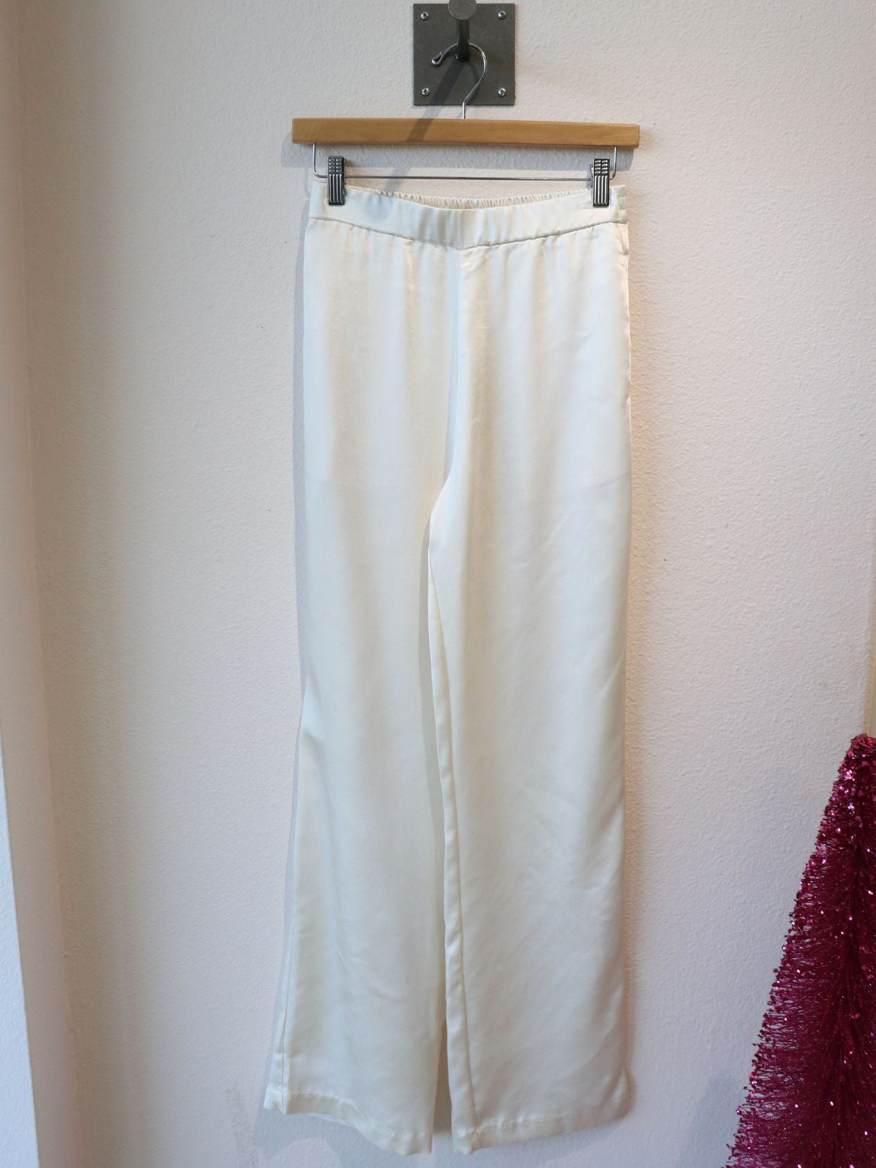 Satin Trousers- Cream - Leona