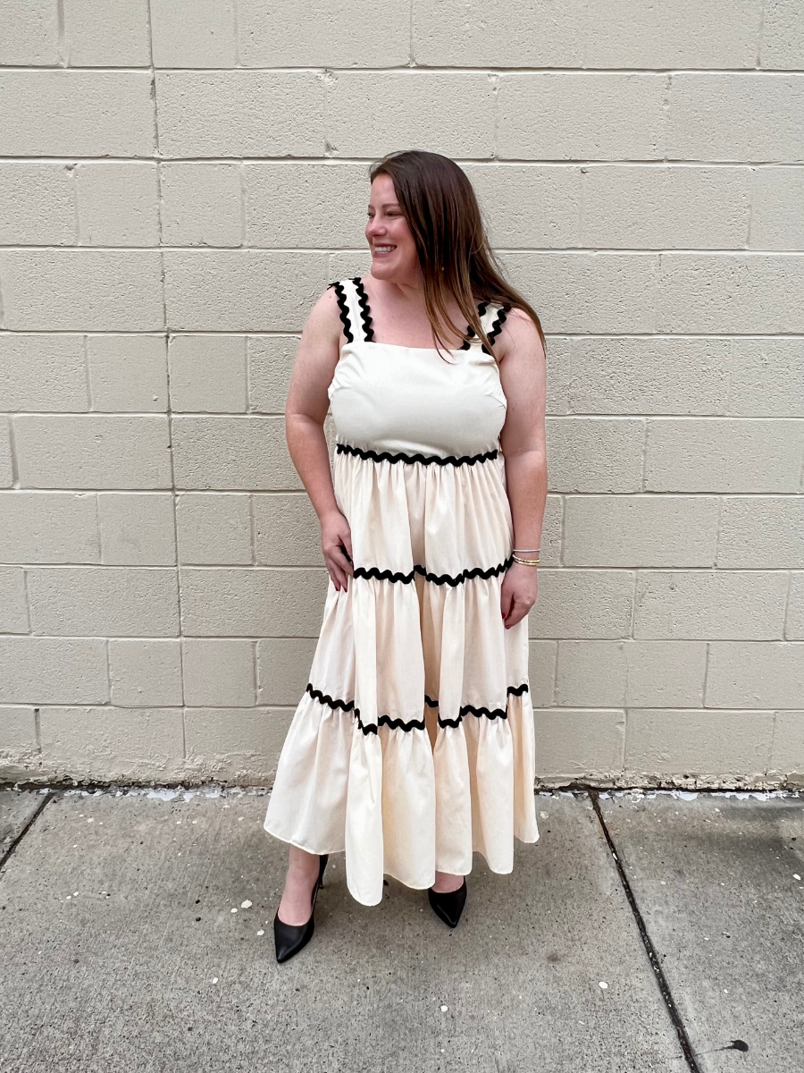Patio Party Tiered Midi in French Vanilla Curves 1XL / French Vanilla Patio Party Tiered Midi in French Vanilla Curves 1XL / French Vanilla