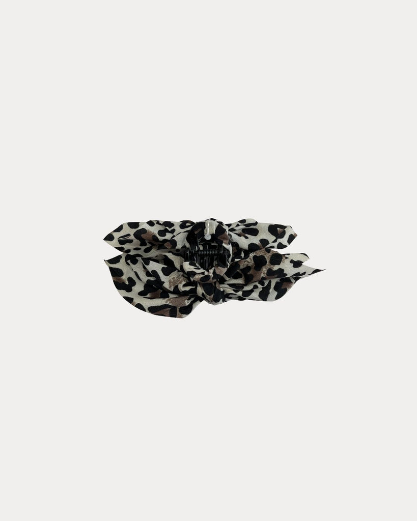 Leopard Bow Clip Cream