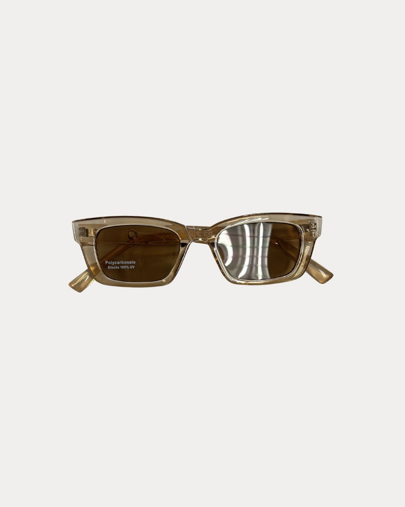 Subtle Cat Eye Amber