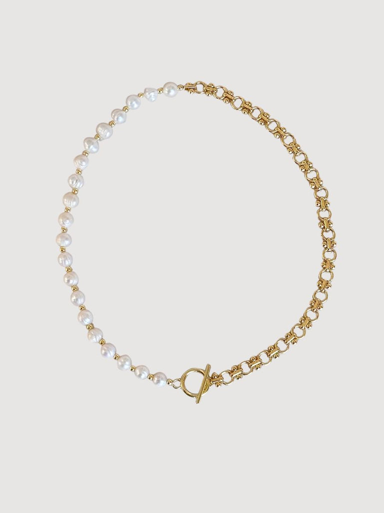 Loop and Pearl Necklace