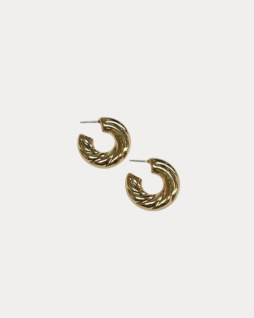 Thick Twisted Hoop