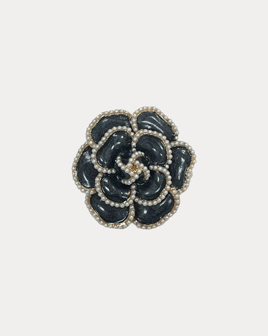 Camellia Pearl Brooch Black