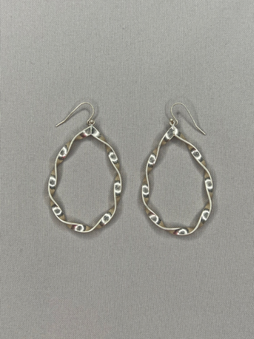 Thais Gold Teardrop Earring