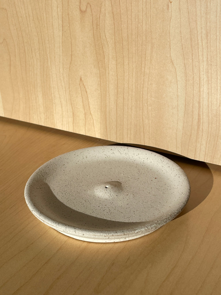 Round Incense Holder Matte White